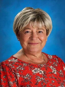 Photo of Tracey Ozga
